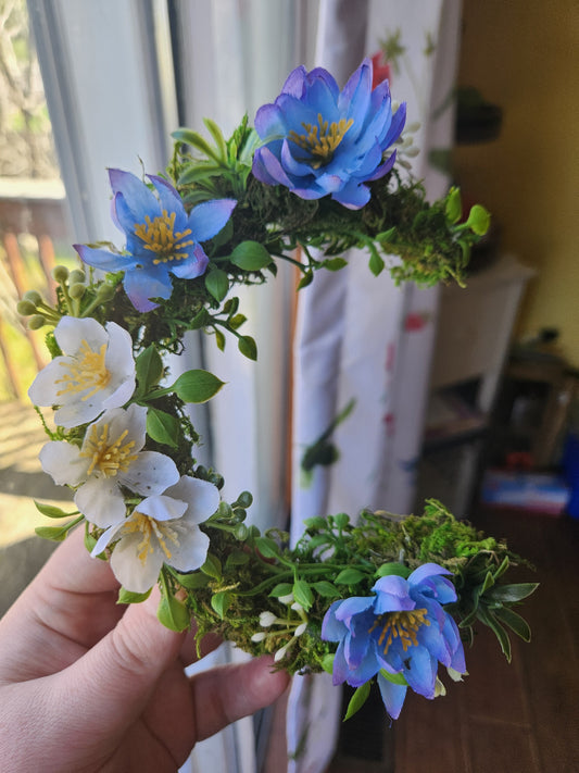 Small Crescent Moon Wreath